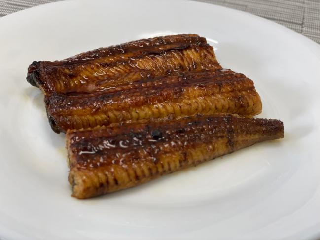【静岡自鰻】蒲焼カット80ｇ　　　(電子レンジ対応真空パック)